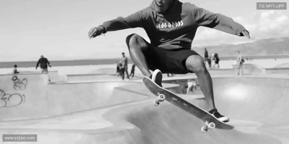 📺【直播平台】指尖轻点,与全球球迷共享心跳瞬间!